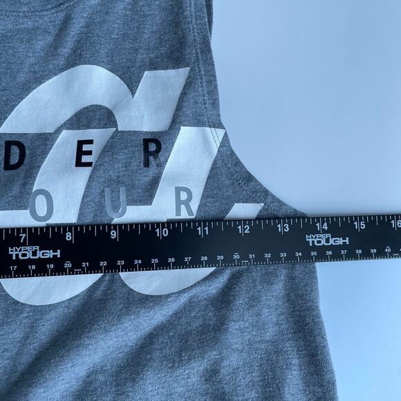 Under Armour Girls Medium Finale Showtime Sleeveless Tank Gray Overlapping Back - Picture 7 of 10